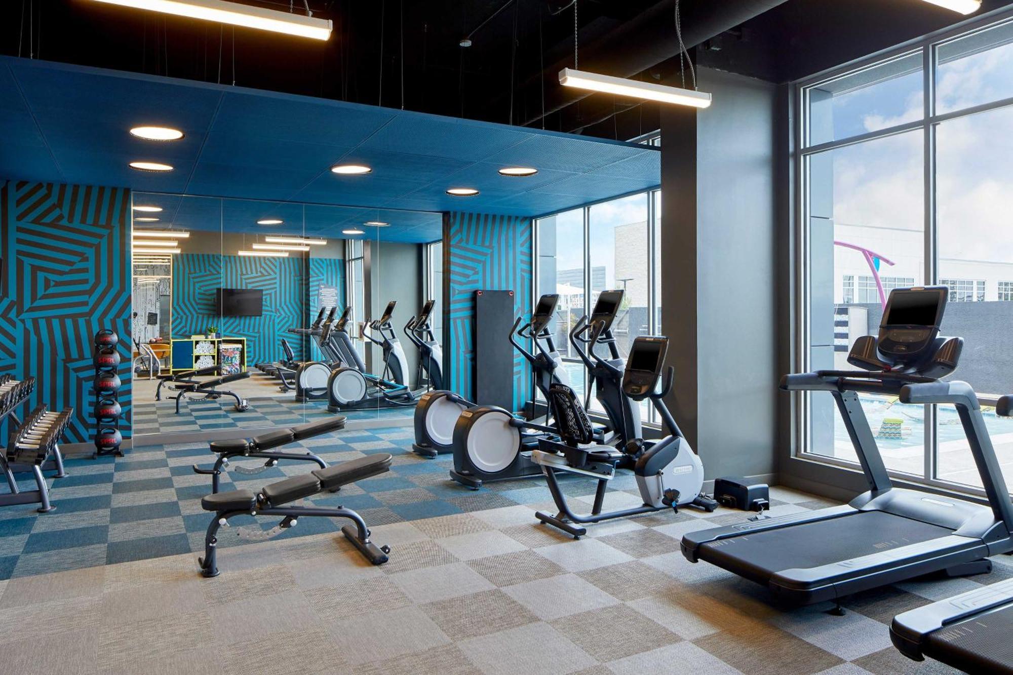 Aloft Hamilton Place Hotel